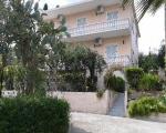 Apostolos & Eleni Family Apartments