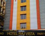 Hotel Raj Vista - Suites & Convention