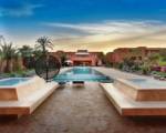 Luxurious Apartment In Marrakech With Balcony And View Of The Garden A