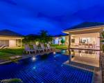 Hua Hin Pool Villa with 4 Bedrooms L27