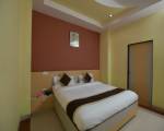 OYO 11923 Hotel Rajdhani Palace