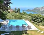Cà Cantoni Villa With Pool Lake View