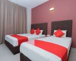 OYO 889 Hotel Cherita rooms