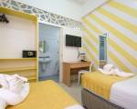 Alicia Tower Residences - Adult Only - Hostel