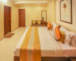 OYO 703 Hotel Shahi Palace