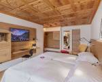 Swiss Alpine Hotel Allalin