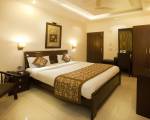 OYO 326 Hotel Shubhdeep Aashiyana