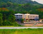 Rivermount Hotel and Resort