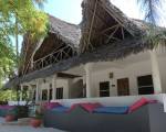 Blue Reef Sport and Fishing Lodge & Bungalows