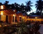 Thoddoo Beach Holiday Inn