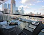 Canary Wharf Luxury River view apartment
